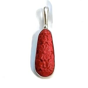 🌹🌹🌹Sajen Carved Cinnabar (Resin) Sterling Silver Pendant
